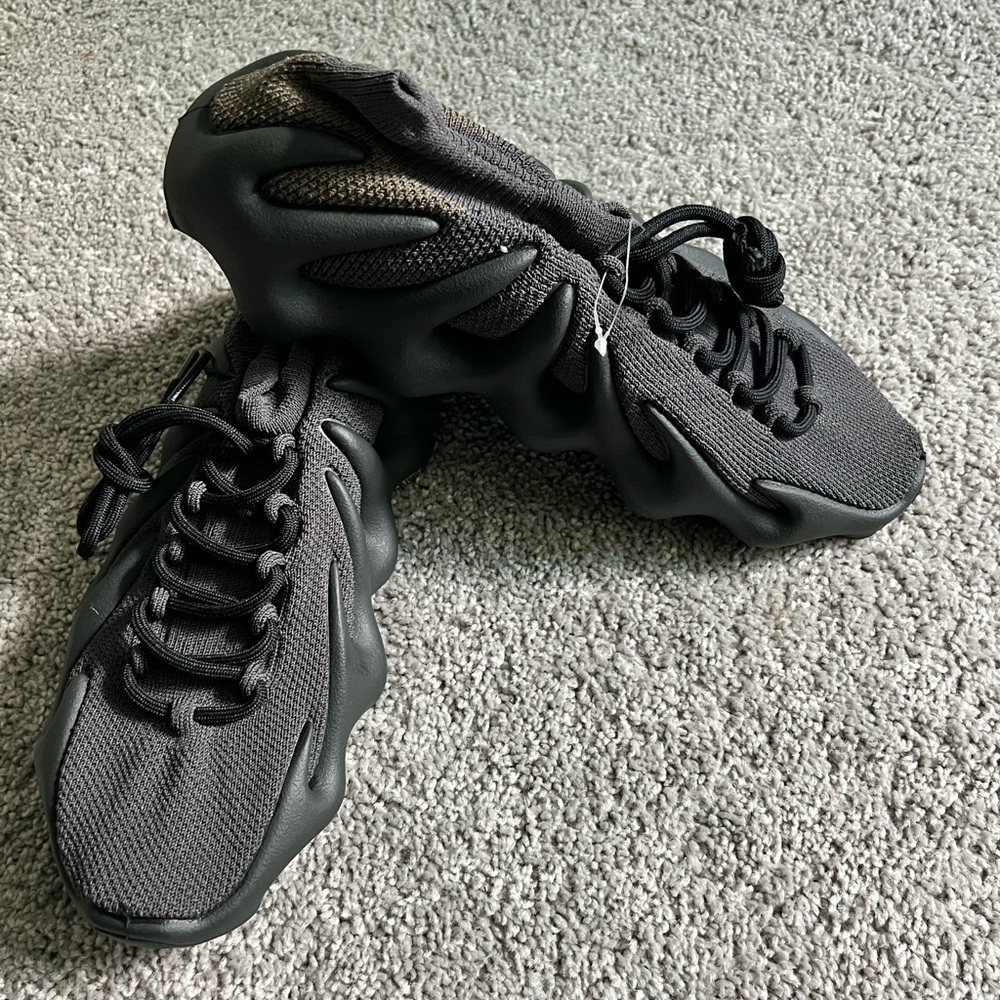 Size 11 Yeezy The adidas Yeezy 450 “Cinder”
